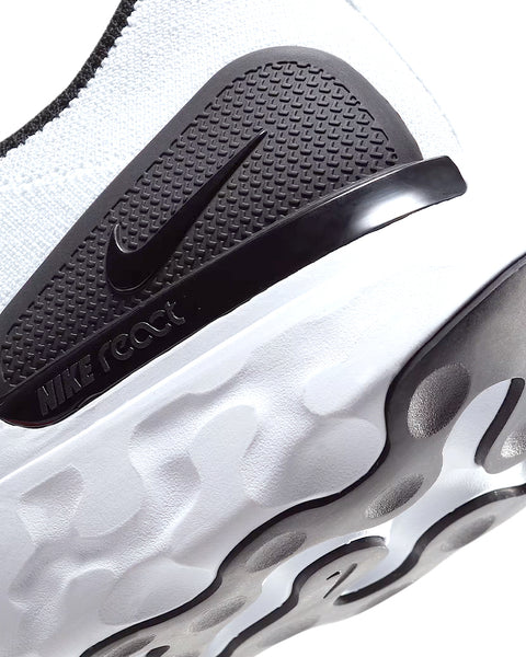 REACT PHANTOM RUN FLYKNIT 2