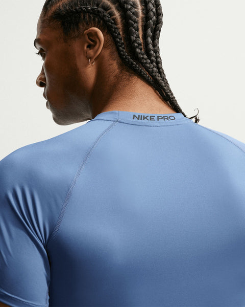NIKE PRO