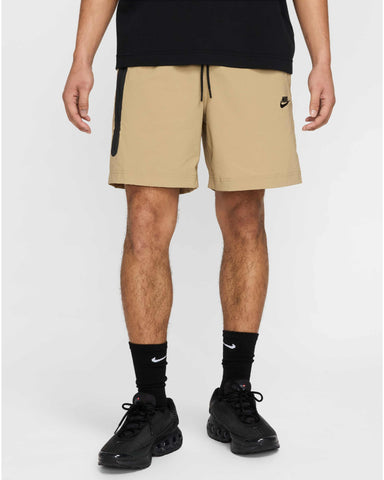 TECH WOVEN SHORT