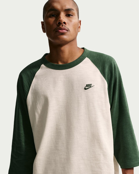 CLUB RAGLAN