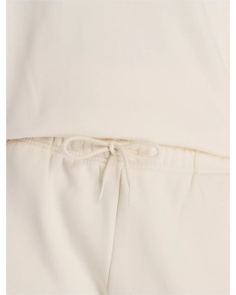 REIMAGINED SHORT