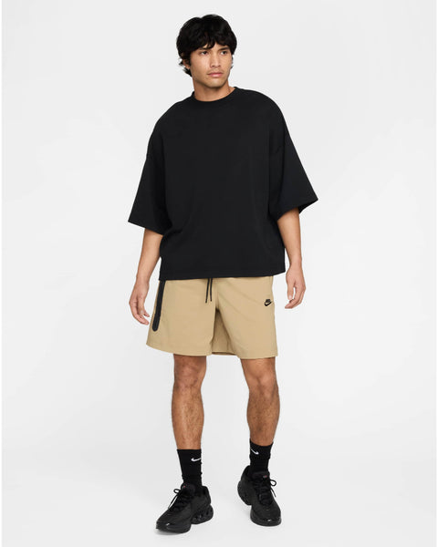 TECH WOVEN SHORT