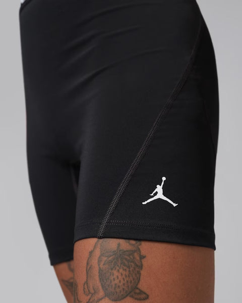 DRI-FIT SPORT ESS 5IN