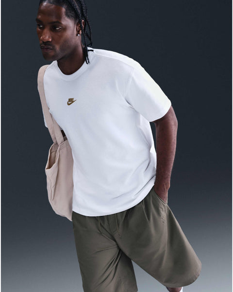 PREMIUM ESSENTIAL
